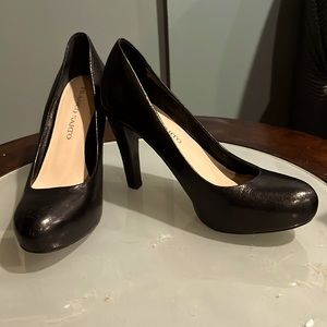 Franco Sarto Darren Pumps Black Size 8 1/2. Like new worn only once